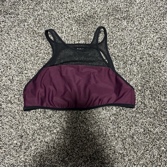 Lululemon salty racer back swim top size 8 - Picture 2 of 3